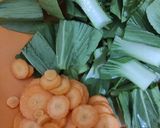 Foto langkah ke 1 dari resep Pakcoy Wortel Ceria.