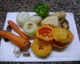 Foto del paso 1 de la receta: Guisado rústico de lentejas al disco de arado u olla de barro