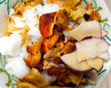 Foto langkah ke 6 dari resep Labu Air Kuah Kuning dengan Lontong.