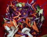 Foto del paso 3 de la receta: Chop suey con longaniza.