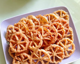 Foto langkah ke 7 dari resep Kembang Goyang Tempe Pedas.
