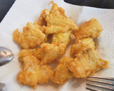 Foto del paso 7 de la receta: Patatas con rape rebozado y en salsa verde