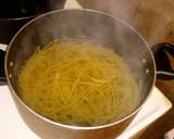 Spaghetti Alfredo w Baby Bellas w sauteed garlic & onions recipe step 2 photo
