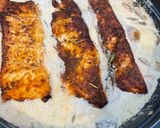 صورة لخطوة 2 من وصفة سلمون بالكريمة 🍣