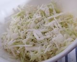 Foto del paso 2 de la receta: Ensaladilla de col (repollo) 🥗