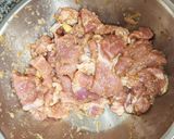 รูปขั้นตอนการทำที่ 4 ของ หมูเค็มทอด