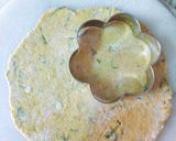 A picture of step 4 of Cauliflower flower parathas.