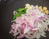 A picture of step 2 of Nawabi Paneer Korma in white Gravy.