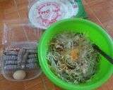 Hình bước làm 1 của món Chả nem nhân tôm bề bề