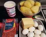 Sajtos rakott burgonya recept fázis 3 fotója