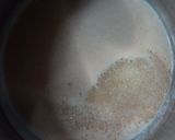 Foto langkah ke 2 dari resep Puding Pinggiran Roti Tawar Lapis Karamel.