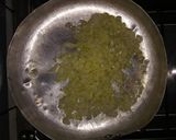 Foto del paso 4 de la receta: Pechuga de pollo y champiñones con crema