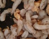 A picture of step 6 of Pad thai noodles.