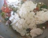A picture of step 3 of Paneer bhurji.