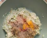 A picture of step 2 of Chicken Tandoori Roll.