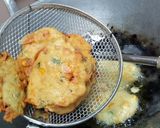 Foto langkah ke 3 dari resep Bakwan Jagung Ruparupa.