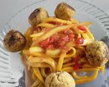 Foto del paso 8 de la receta: Espagueti🍝 de calabacín🥒amarillo💛 con albóndigas🍘🥫🍳🥕🌰 de atún!!!