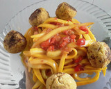 Foto del paso 8 de la receta: Espagueti🍝 de calabacín🥒amarillo💛 con albóndigas🍘🥫🍳🥕🌰 de atún!!!