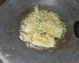 Foto langkah ke 4 dari resep Mendoan Kriuk Golden Crispy.