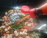 A picture of step 5 of Hara lehsan macaroni.