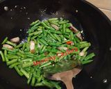 Foto langkah ke 3 dari resep Tumis Buncis Toge.