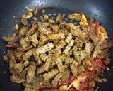 Foto langkah ke 4 dari resep Tumis Bihun Jagung dan Tempe.
