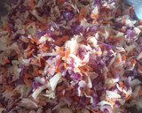 Foto del paso 2 de la receta: Chucrut o Sauerkraut (Repollo fermentado) 🥦