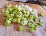 Foto del paso 1 de la receta: Arroz caldoso de verduras con caldo de sobras de pavo asado