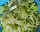 Foto langkah ke 1 dari resep Tumis Labu Siam praktis.