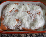 Foto del paso 5 de la receta: Berenjenas asadas con patatas y cebollas con crema rosada de tomate