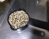 Foto del paso 2 de la receta: Ensaladilla de Surimi con Quinoa