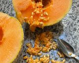 Une image de l'étape 1 de 🍰Melon 🍈 fait du tiramisu🍧.