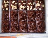 Foto langkah ke 5 dari resep Brownies panggang shiny crunch.