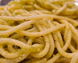 Foto del paso 4 de la receta: Espaguetis con pesto de avellanas