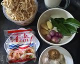 Foto langkah ke 1 dari resep Ayam Suwir Isian Lemper.