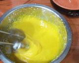 Foto del passaggio 2 della ricetta Crema al vin santo con cantuccini