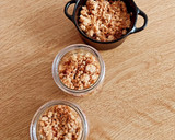 Foto del paso 8 de la receta: Crumble de frutas con helado de avellanas