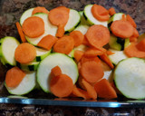 Foto del paso 2 de la receta: Budines de calabacín con dátiles, nueces y semillas de Chía