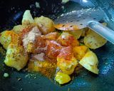 आलू के गुटके (Aloo ke guthke recipe in hindi) रेसिपी चरण 3 फोटो
