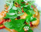 รูปขั้นตอนการทำที่ 5 ของ ผัดฉ่าไข่นกกระทากับอกไก่ทอด