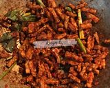 Foto langkah ke 4 dari resep Orek Tempe Kering.