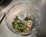 Une image de l'étape 3 de Sauce salade au roquefort, herbes aromatiques et moutarde fine.