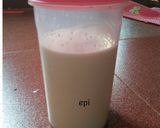 Foto langkah ke 4 dari resep Minyak Kelapa Murni (VCO) Tanpa Pemanasan.