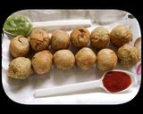 A picture of step 8 of Oats and Peas paneer Kachori.