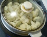 Foto del paso 2 de la receta: Coliflor con Salsa de Curry (Salsa en 5 minutos)