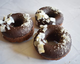 Foto del paso 11 de la receta: Donuts fit de chocolate y coco