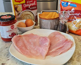 Foto del paso 1 de la receta: Pollo a la napolitana con copos de patata