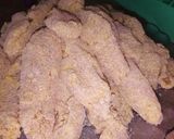 Foto del paso 6 de la receta: Bastoncitos de pollo con papas rústicas