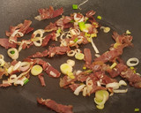 Foto del paso 1 de la receta: Pasta con jamón ibérico y acelgas