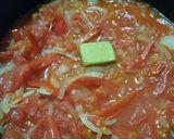 Foto del paso 4 de la receta: Chorizos con morrón, tomate y cebolla